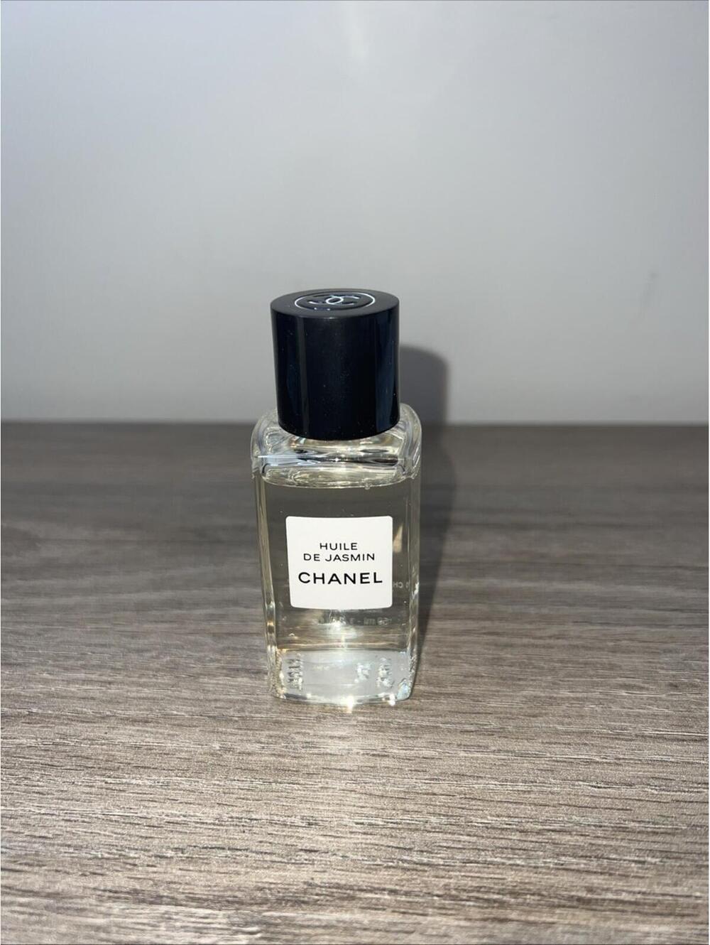 Chanel Huile De Jasmin Revitalizing Facial Oil 50 ml